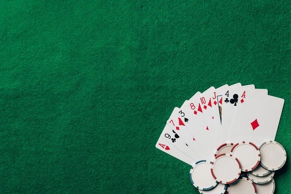 Tampilan meja live casino blackjack deltaexploits di aplikasi mobile dengan dealer langsung